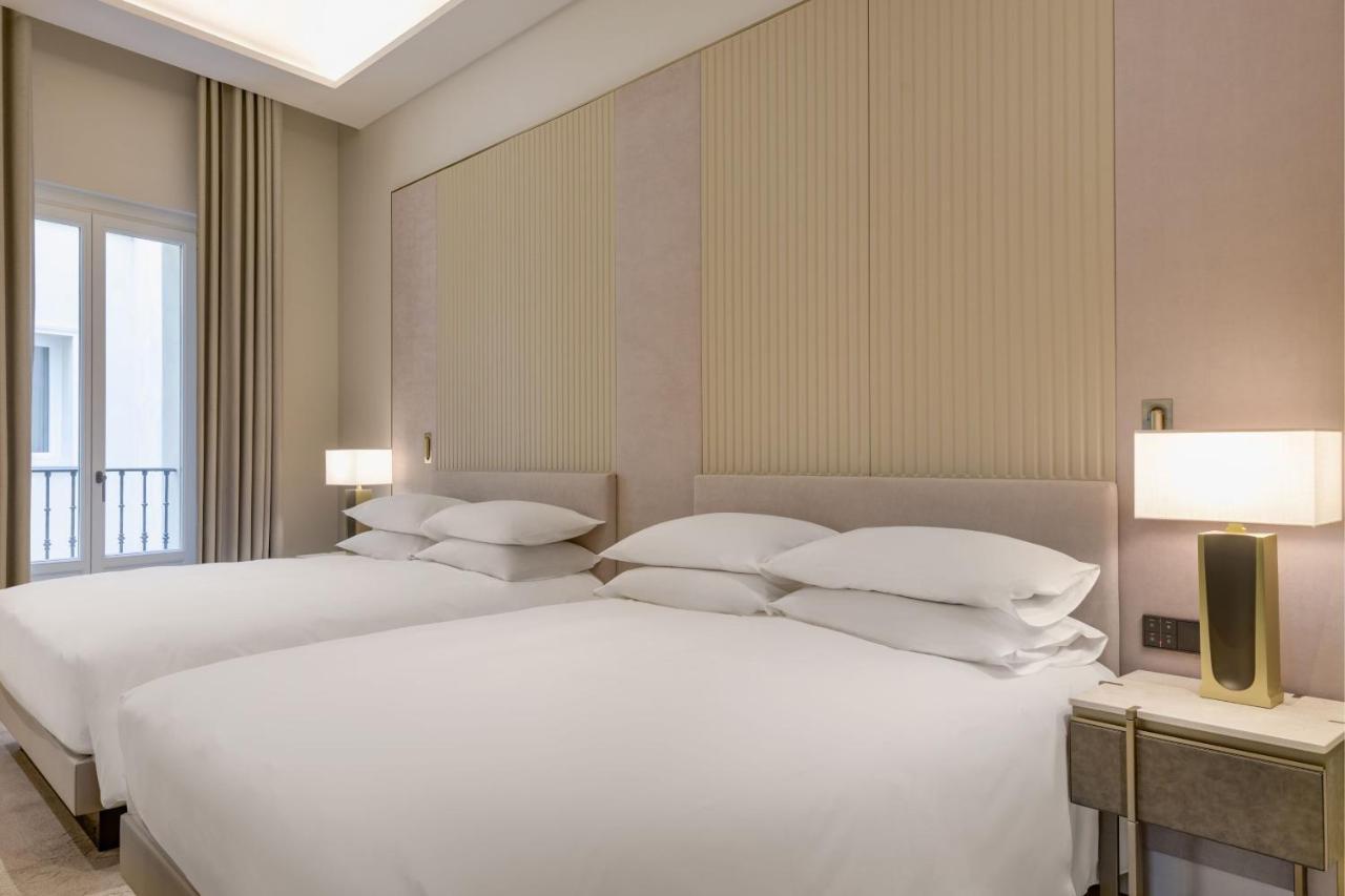 Jw Marriott Hotel Madrid Eksteriør billede