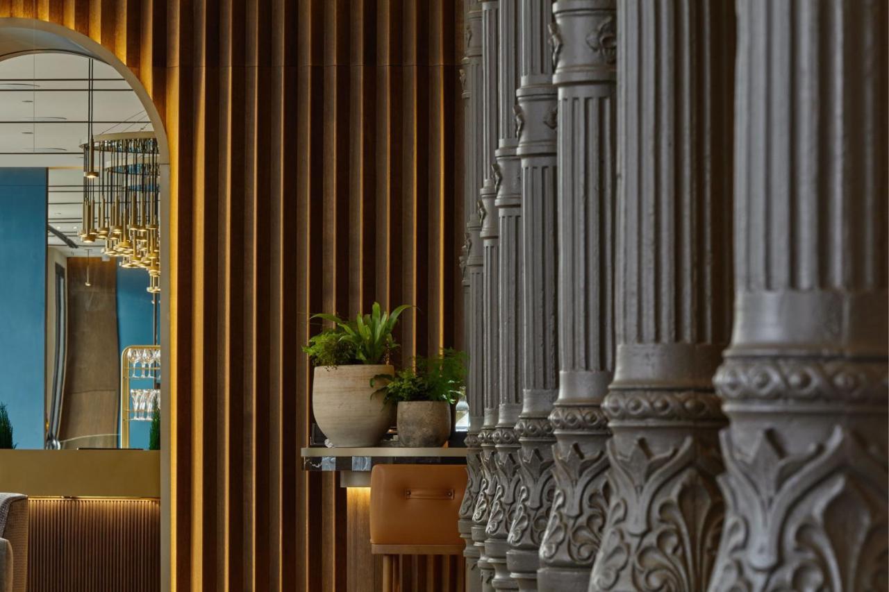 Jw Marriott Hotel Madrid Eksteriør billede