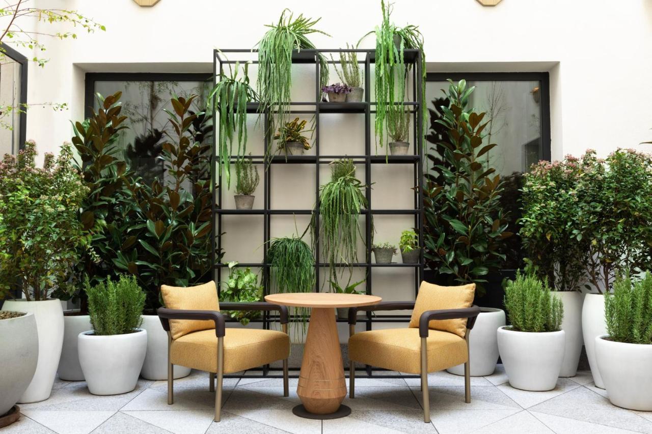 Jw Marriott Hotel Madrid Eksteriør billede