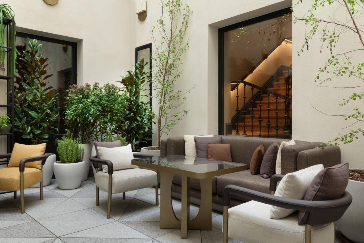 Jw Marriott Hotel Madrid Eksteriør billede