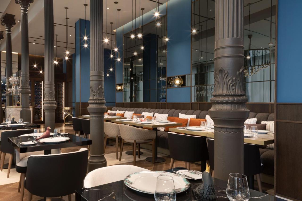 Jw Marriott Hotel Madrid Eksteriør billede