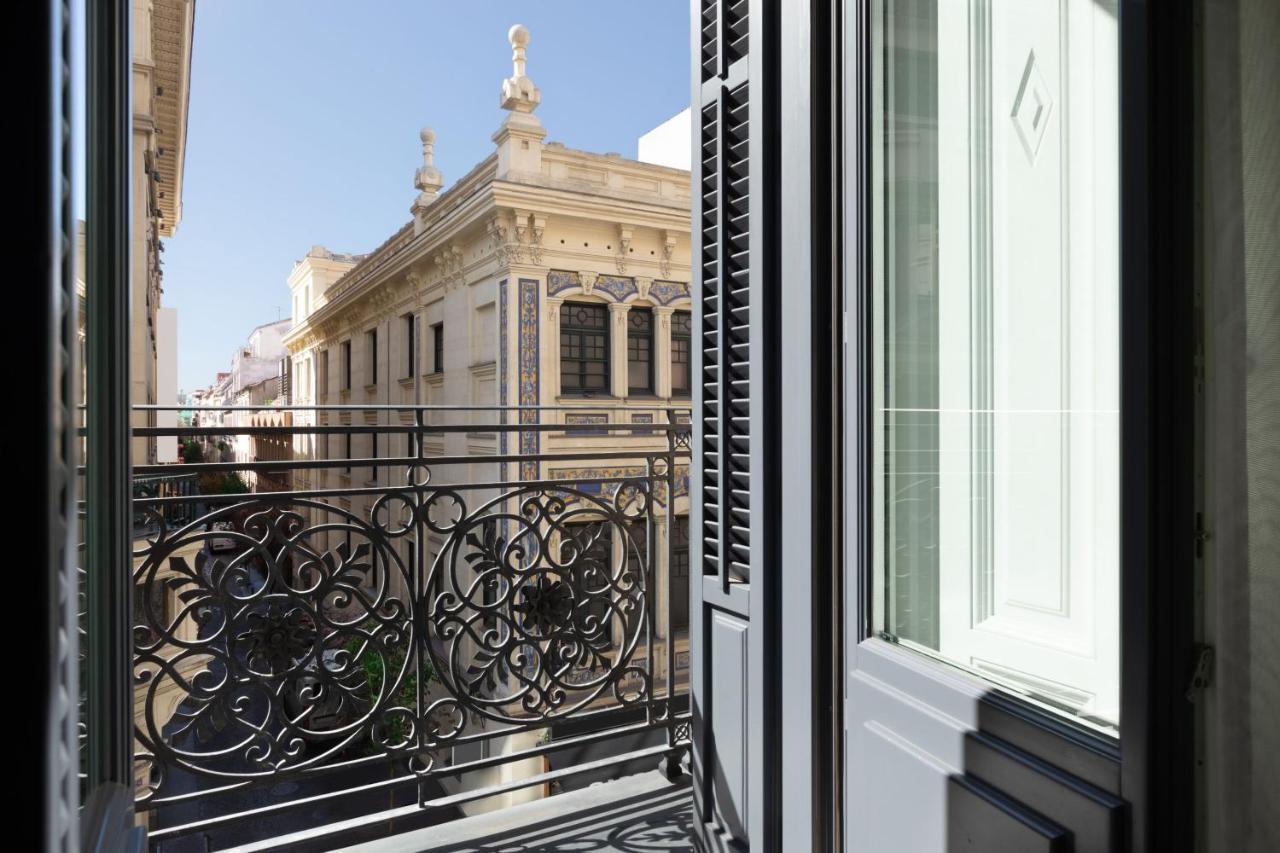 Jw Marriott Hotel Madrid Eksteriør billede