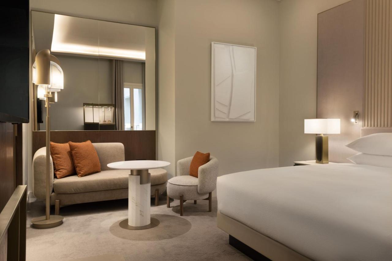 Jw Marriott Hotel Madrid Eksteriør billede