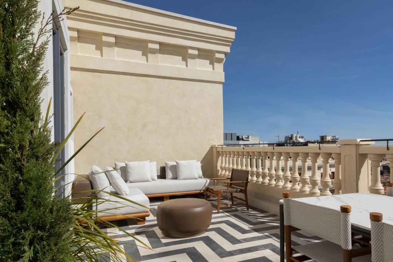 Jw Marriott Hotel Madrid Eksteriør billede