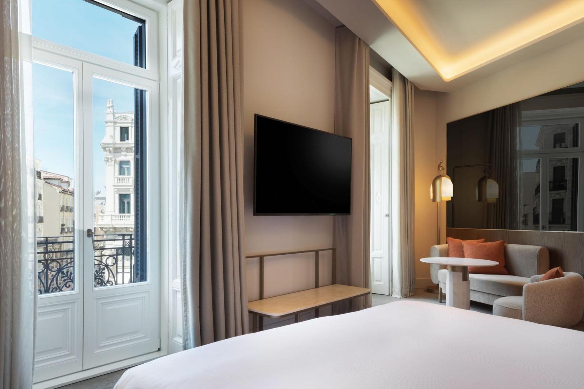 Jw Marriott Hotel Madrid Eksteriør billede